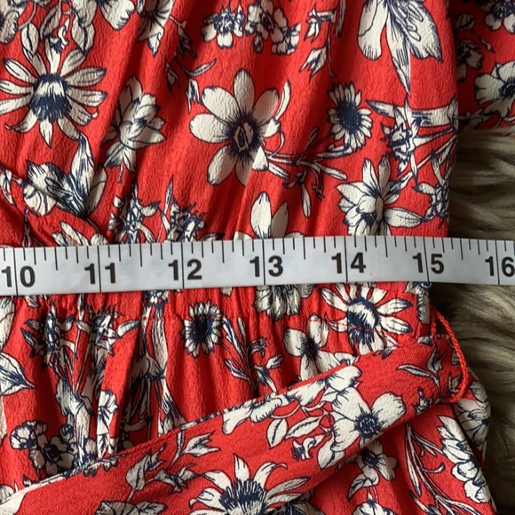 Gap Maternity Dress - Picture 5 of 6